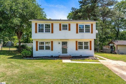 10 Willowtree Court sold home in Westwood, Simpsonville, SC