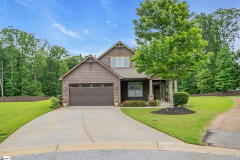 516 Fulton Court sold home in Waterstone Cottages, Greenville, SC