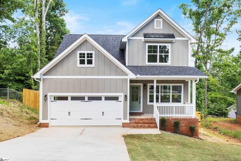124 Cashmere Drive