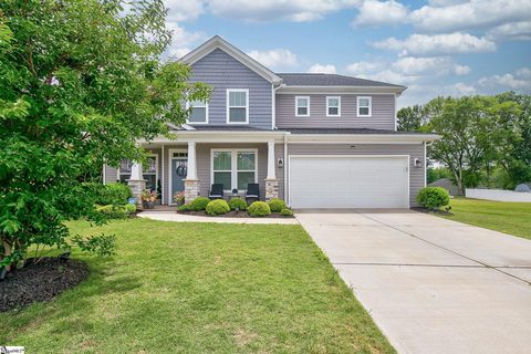 604 Oak Hill Lane active home in Breckenridge, Belton, SC