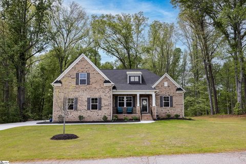 Previously sold for $520,000