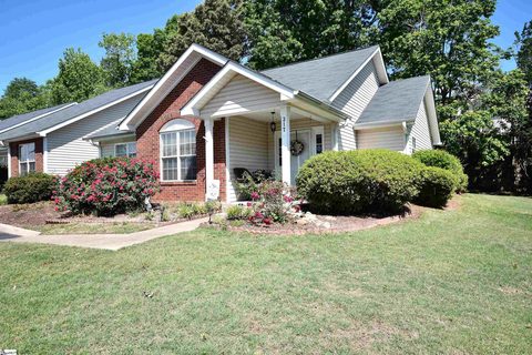 Homes in Townes At Woodruff Park, Simpsonville