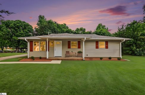 507 Craig Kropff Drive sold home in Brookside Village, Wellford, SC