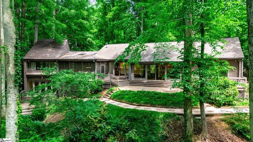 100 Brookside Way active home in Marshall Forest, Greenville, SC
