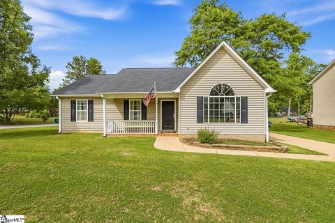 301 E Myles Lane sold home in Poplar Creek Farms, Spartanburg, SC