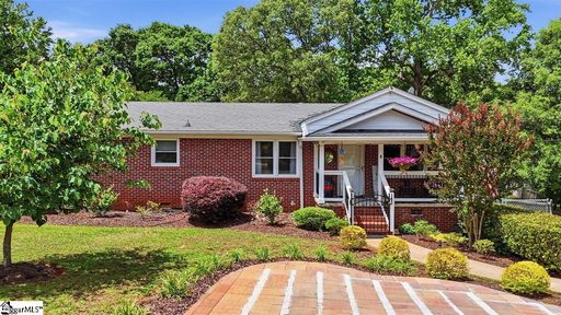 Homes in Casa Loma, Greenville