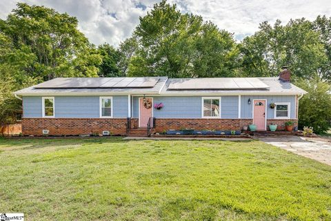 Homes in Berea Forest, Greenville