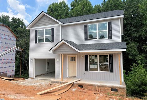 215 Juniper Leaf Way active home in Juniper Ridge, Greer, SC