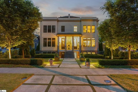 208-B Perry Avenue