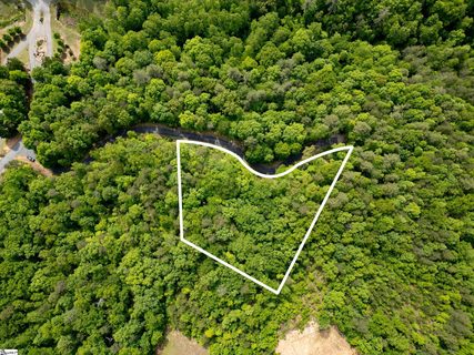 110 Bernhardt Way active lot in Keowee Mountain Lake Estates, Pickens, SC