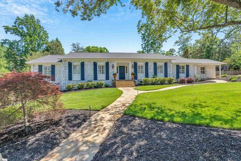 14 Chanticleer Drive sold home in Chanticleer, Greenville, SC
