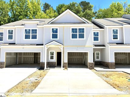 250 Taylor Woods Court active home in Miller Park, Greenville, SC