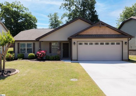 Homes in Kaledon Acres, Taylors