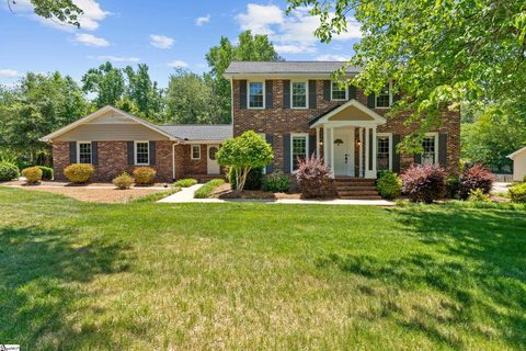 906 Plantation Drive pending home in Holly Tree Plantation, Simpsonville, SC