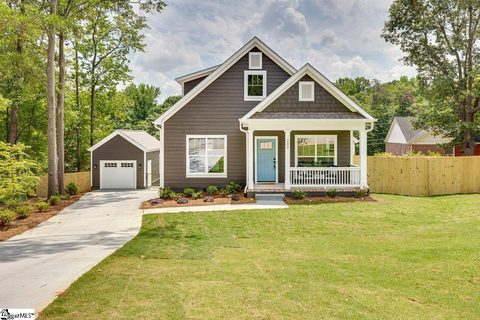 202 Kennedy Drive sold home in Pine Hill Village, Greenville, SC