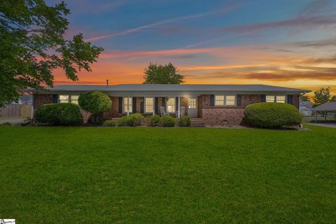 205 Meadow Lane sold home in Wyatt Acres, Easley, SC