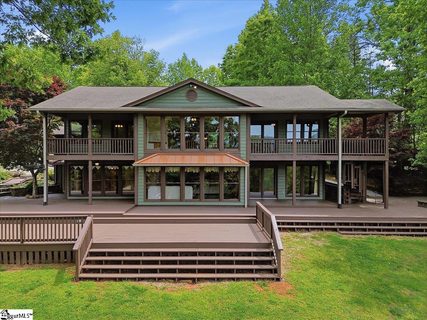 100 Brittany Way active home in New Town Mount, Pickens, SC