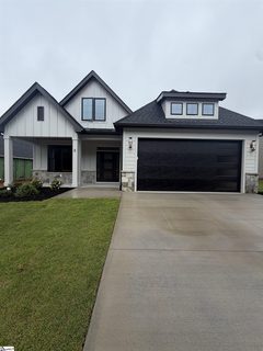 8 Mercy Drive sold home in Hawk Haven, Greenville, SC
