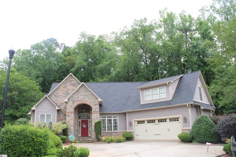 3067 English Cottage Way active home in Cottages At Turtle Creek, Boiling Springs, SC