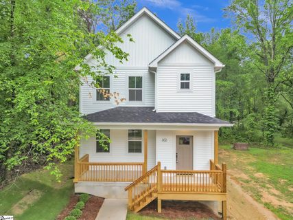 302 Satterfield Drive active home in Elizabeth Heights, Greenville, SC