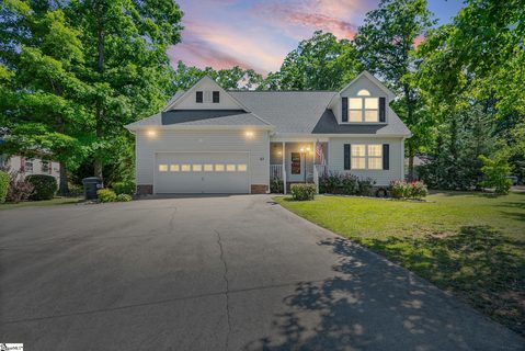 A home in Oakwood Place