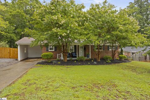 11 Ardmore Drive sold home in Colonial Hills, Taylors, SC