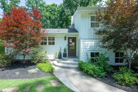 38 Nottingham Road sold home in Sherwood Forest, Greenville, SC