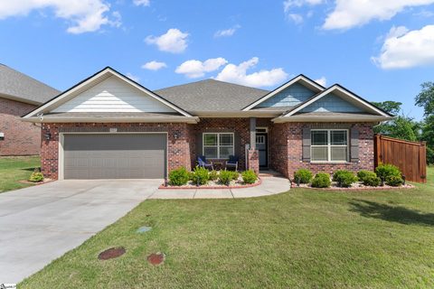 527 Flying Squirrel Way sold home in Hidden Lake Preserve, Greenville, SC