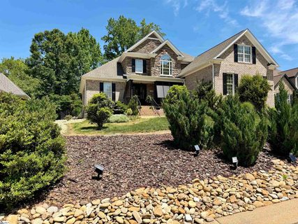 105 Breeds Hill Way sold home in Bunker Hill, Greer, SC