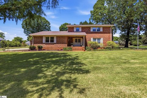 479 Ransdell Drive active home in Hillbrook Forest, Spartanburg, SC