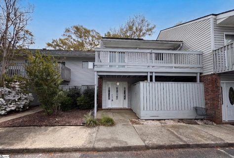 79 Topsail Court active home in Harbor Town, Greenville, SC