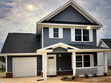 108 Walcott Street active home in Brutontown, Greenville, SC
