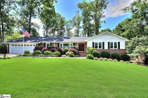 5 Fernwood Drive