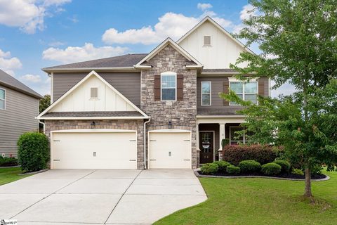26 Wood Hollow Circle