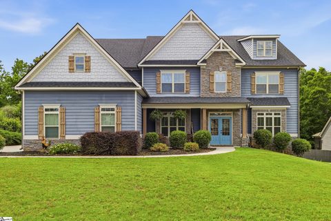 247 Ivy Woods Court sold home in Ridge Water, Fountain Inn, SC
