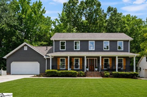 109 Chase Woods Court active home in Hunters Woods, Simpsonville, SC
