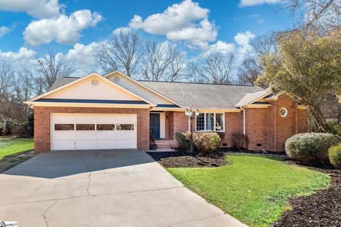 208 Yellow Poplar Court pending home in Poplar Ridge, Simpsonville, SC
