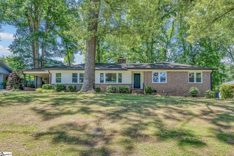 207 Melbourne Lane sold home in Wellington Green, Greenville, SC