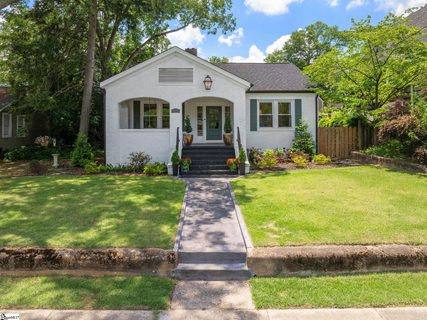 207 Croft Street pending home in North Main, Greenville, SC