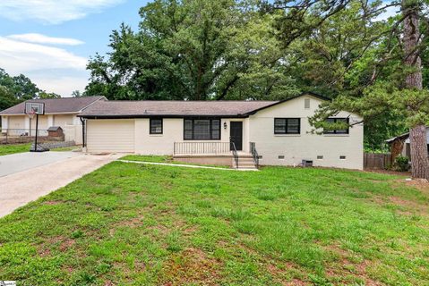 1 Woodleigh Drive