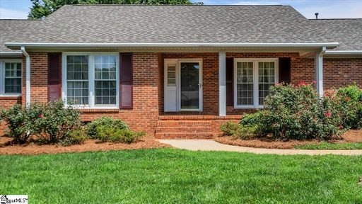 17 Seabury Drive active home in Merrifield Park, Greenville, SC