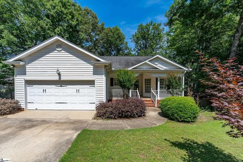 107 Groveton Court sold home in Dunwoody Oaks, Simpsonville, SC