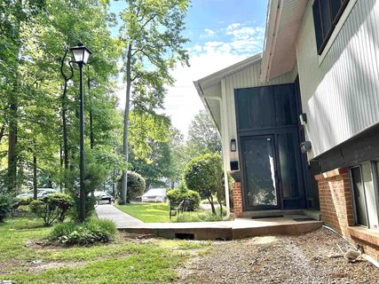 111 Briarview Circle pending condo in Briarcreek, Greenville, SC