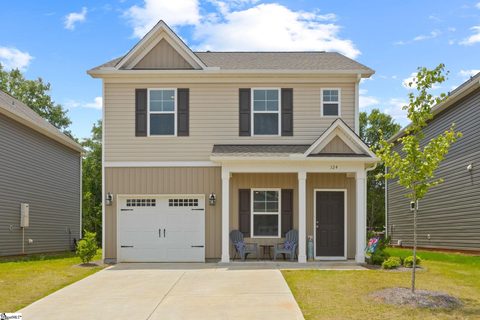 124 Brown Circle pending home in Brownstone Park, Easley, SC