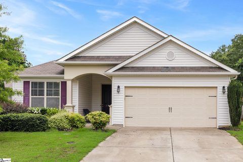 257 Evansdale Way active home in Cottages At Neely, Simpsonville, SC