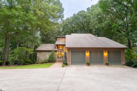122 Paradise Circle active home in Paradise Point, Townville, SC