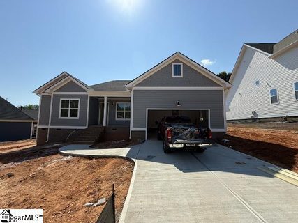Homes in Echo Grove, Travelers Rest