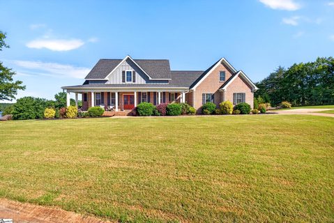460 Harbour View Drive active home in North Harbour, Chesnee, SC