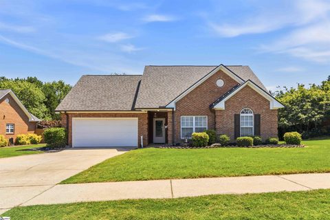 226 Glen Crest Drive