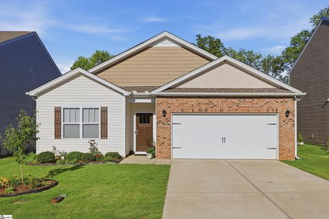 841 Honeybush Drive active home in Sage Grove, Lyman, SC